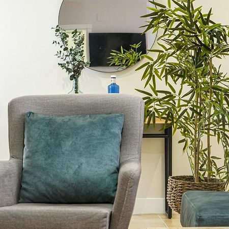 Apartamentos Puente Romano Suites Mérida Dış mekan fotoğraf