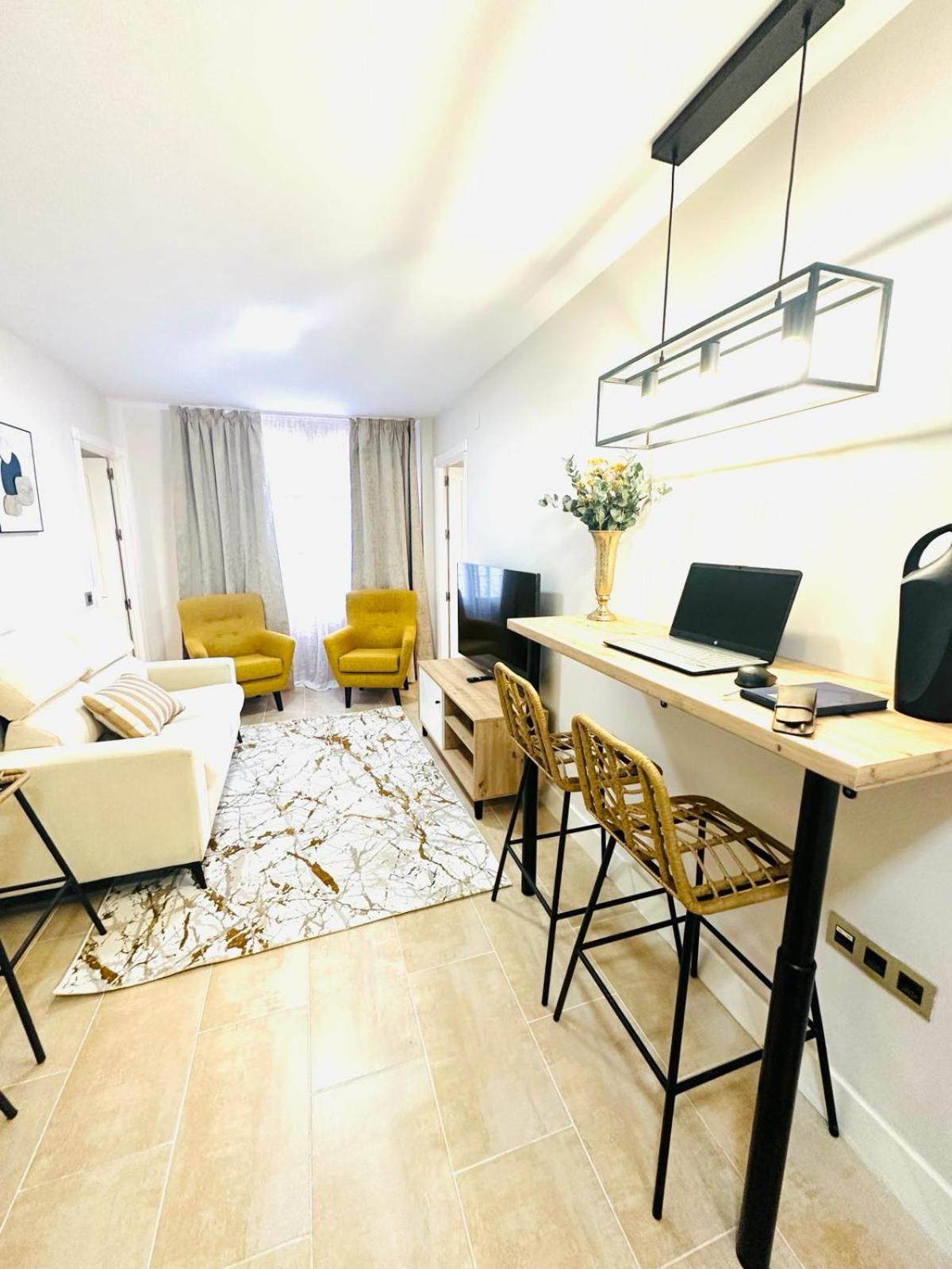 Apartamentos Puente Romano Suites Mérida Dış mekan fotoğraf