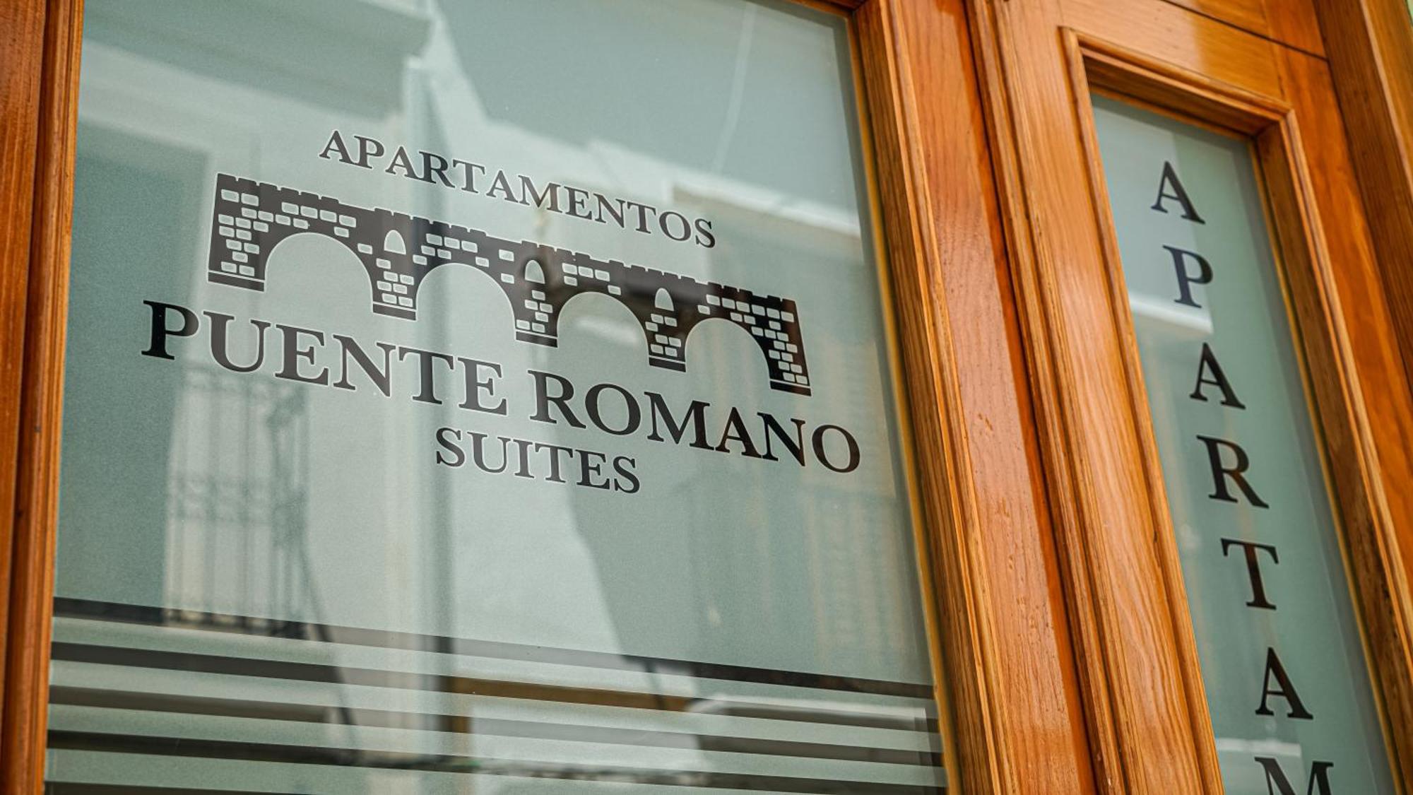 Apartamentos Puente Romano Suites Mérida Dış mekan fotoğraf