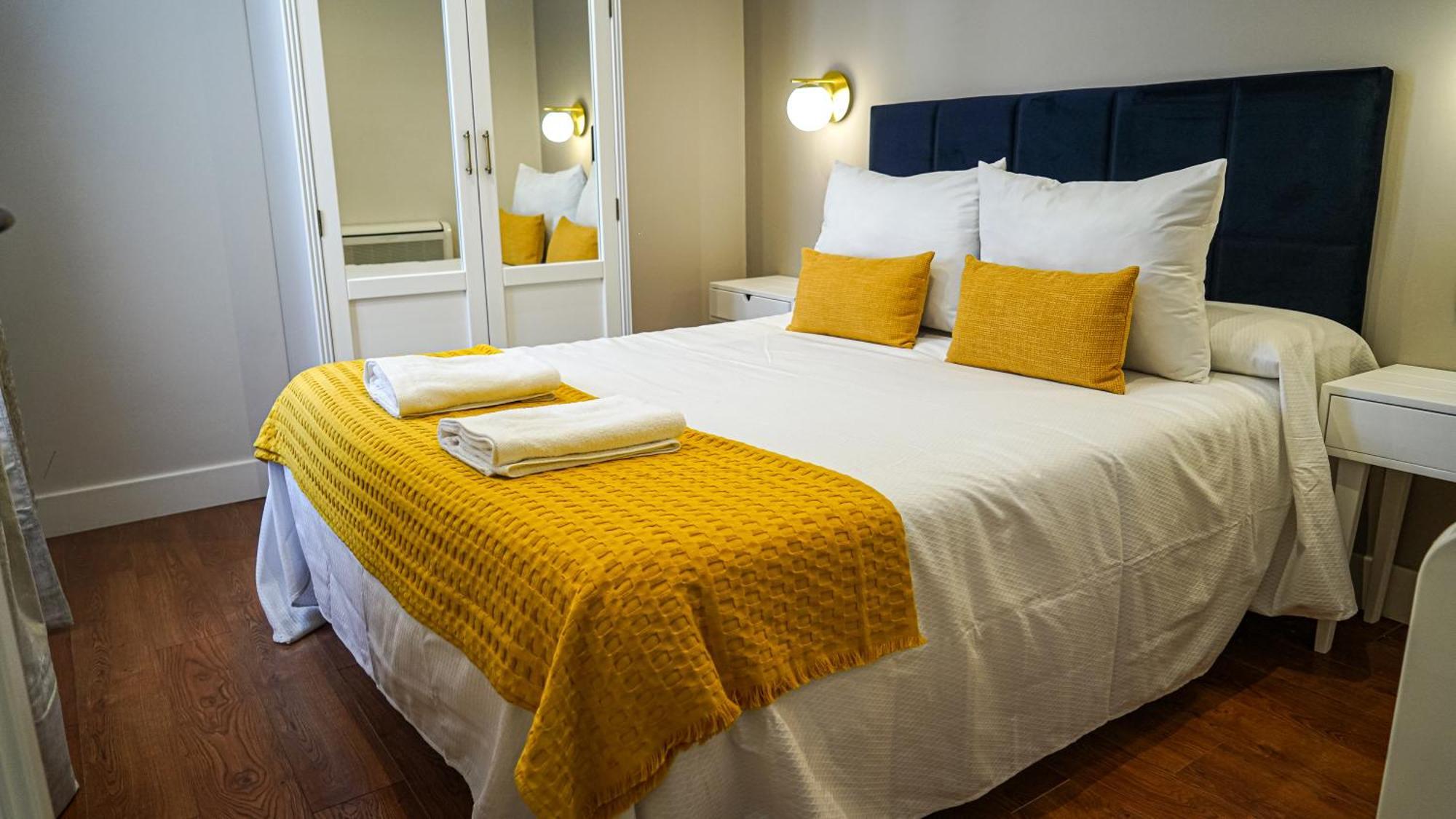 Apartamentos Puente Romano Suites Mérida Dış mekan fotoğraf