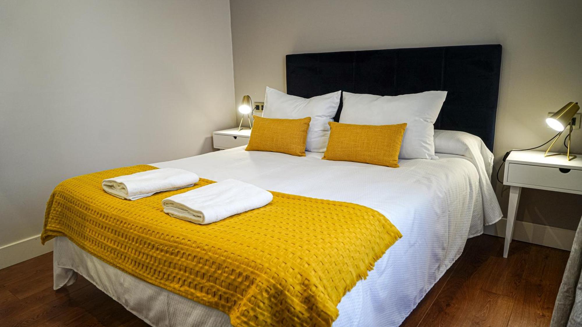 Apartamentos Puente Romano Suites Mérida Dış mekan fotoğraf
